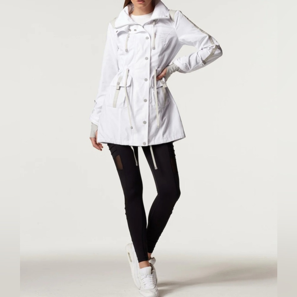 Blanc Noir Anorak, Size XS.